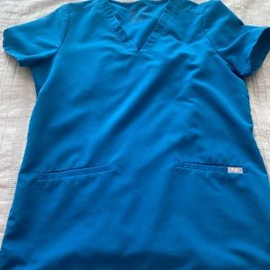 Figs Casma three pocket scrub top